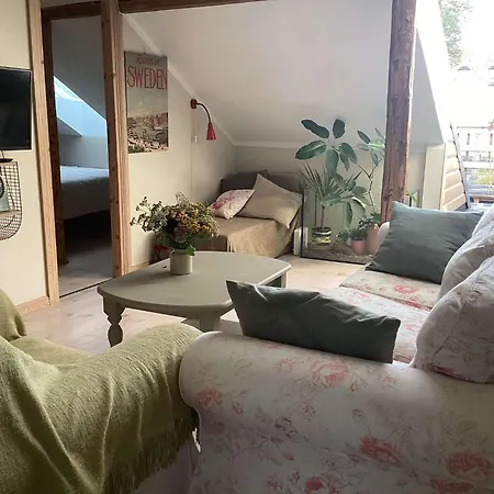 Hygge Home With Terrace - Cottage-Style Apartment With Free Parking Friday 7 Pm - Monday 8 Am * Tartu