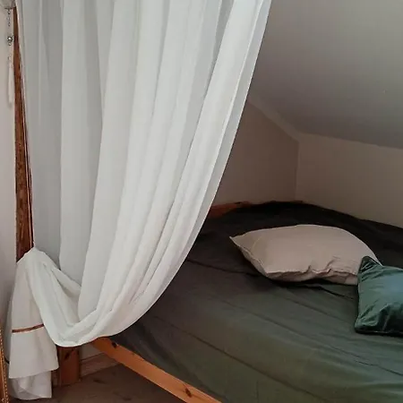 Lejlighed Hygge - Bright Cottage-style With Terrace & Free Weekend Parking