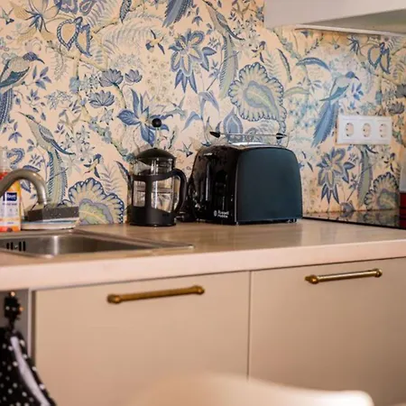 Διαμέρισμα Hygge - Bright Cottage-style With Terrace & Free Weekend Parking