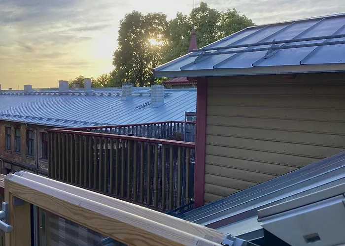 Hygge - Bright Cottage-style With Terrace & Free Weekend Parking Апартаменты